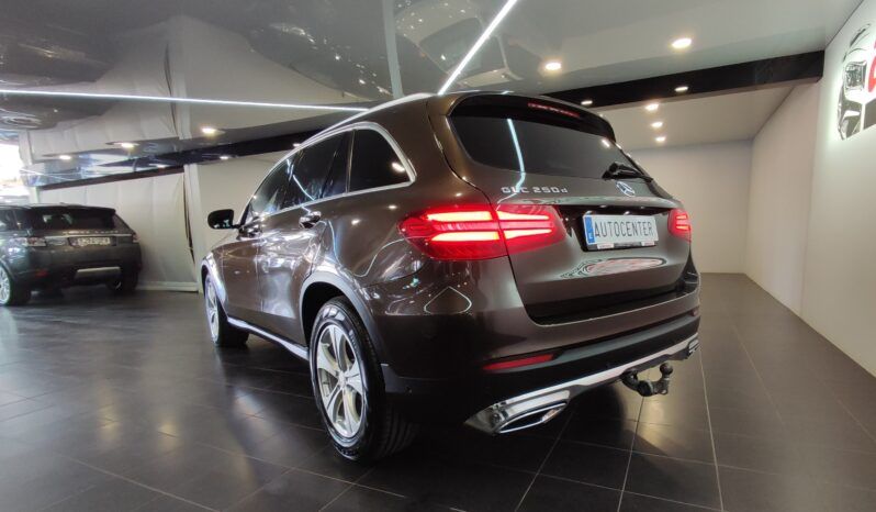 Mercedes Benz GLC 250d 4Matic 204CV lleno