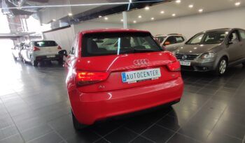 AUDI A1 1.6 TDi 90CV AMBITION 3P lleno