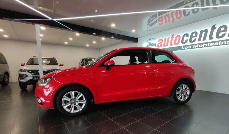 AUDI A1 1.6 TDi 90CV AMBITION 3P lleno