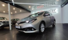 TOYOTA AURIS 120T 1.2 116CV ACTIVE AUTOMATICO “POCOS KM”